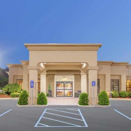 Hampton Inn Auburn Εξωτερικό φωτογραφία