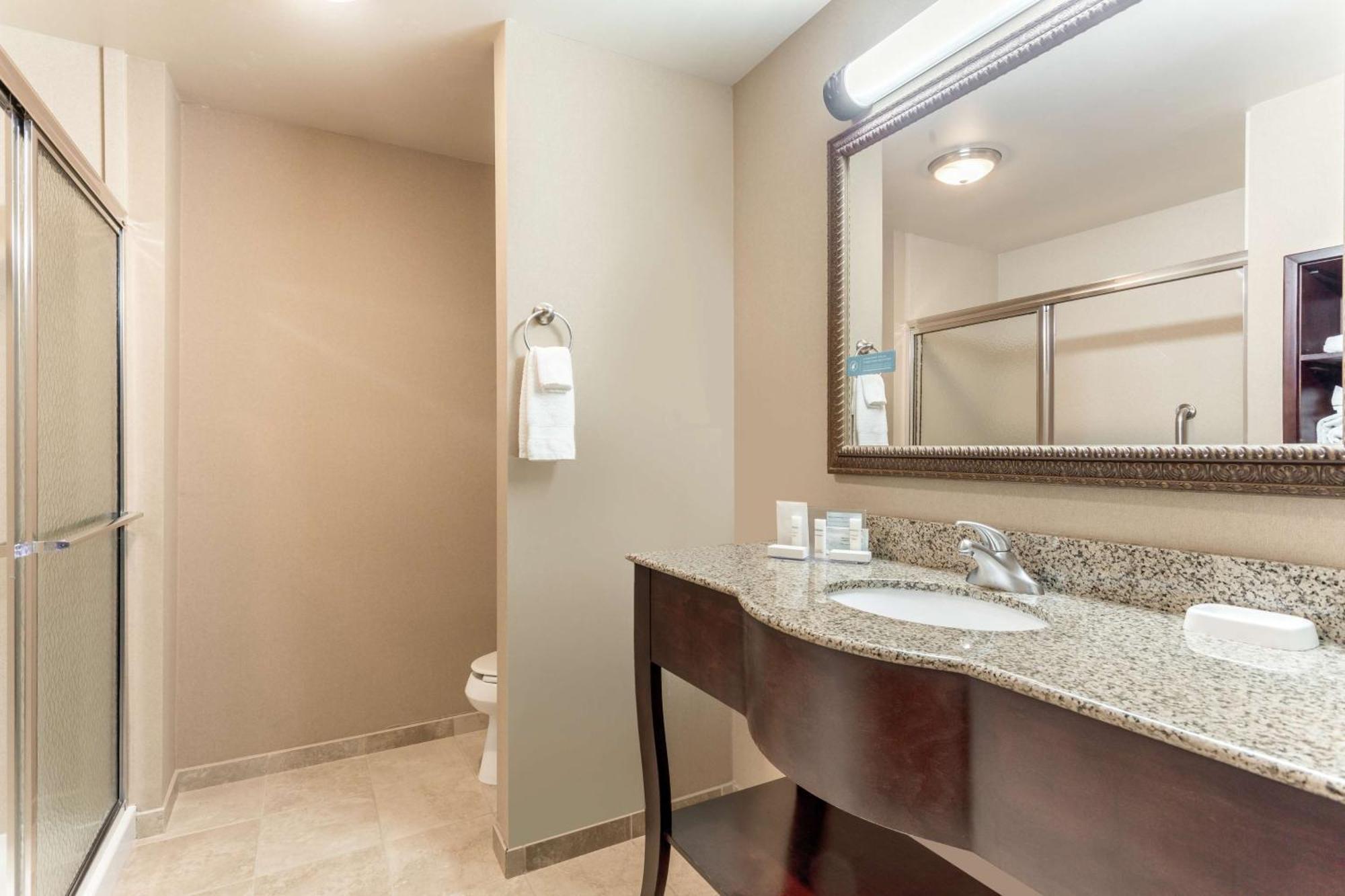 Hampton Inn Auburn Εξωτερικό φωτογραφία