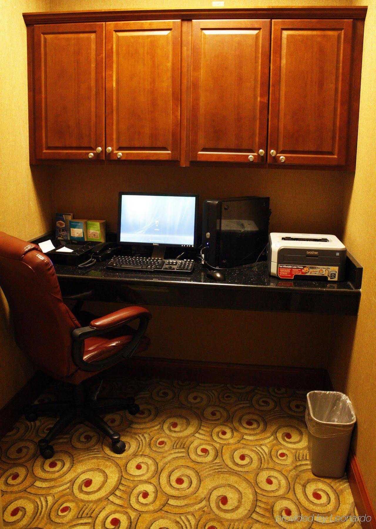 Hampton Inn Auburn Εξωτερικό φωτογραφία