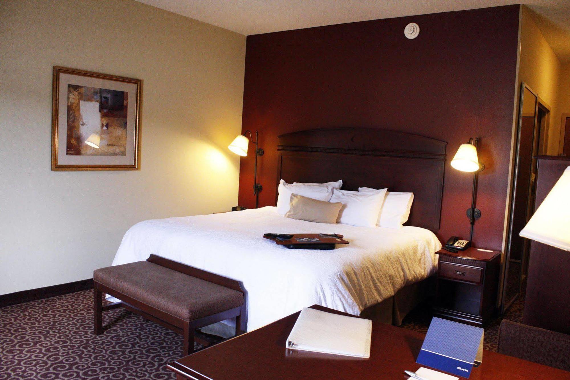 Hampton Inn Auburn Εξωτερικό φωτογραφία